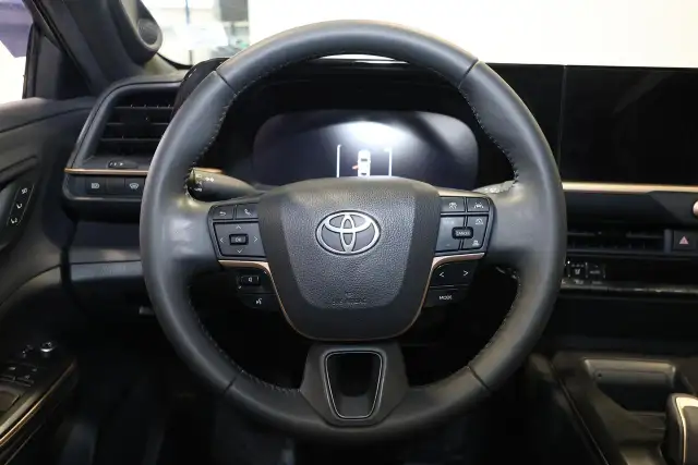 2023 Toyota Crown LIMITED AWD HYBRID - PANO|NAVI|CAMERA|BLINDSPO - Photo 12