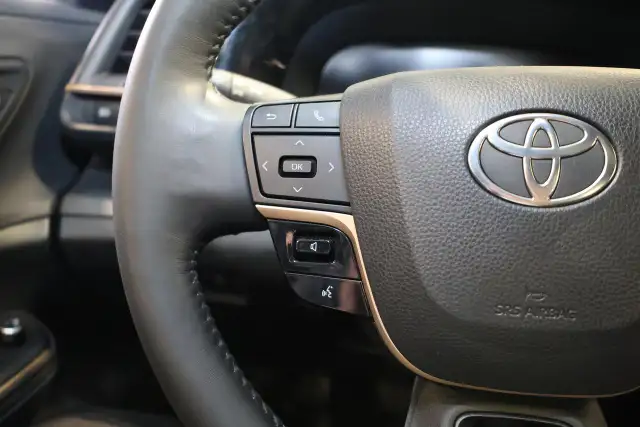 2023 Toyota Crown LIMITED AWD HYBRID - PANO|NAVI|CAMERA|BLINDSPO - Photo 16