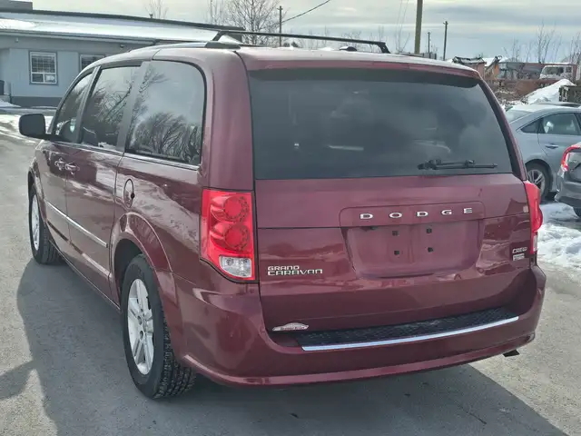 2016 Dodge Grand Caravan Crew - Photo 6