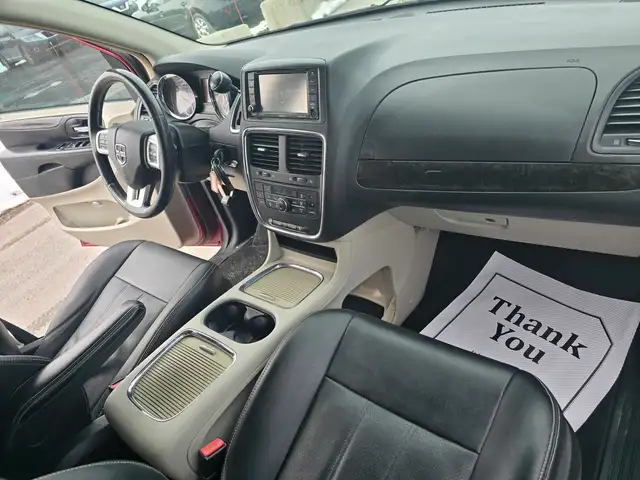 2016 Dodge Grand Caravan Crew - Photo 21