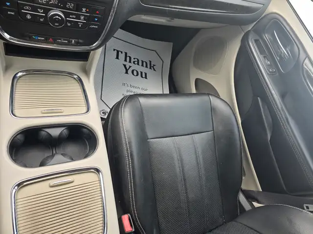 2016 Dodge Grand Caravan Crew - Photo 26