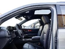 2026 Chevrolet Traverse - Photo 16