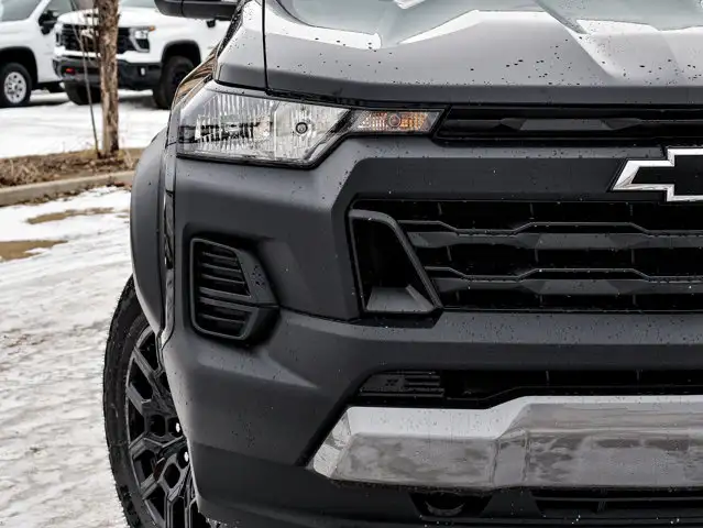 2026 Chevrolet Colorado 4WD Trail Boss - Photo 5