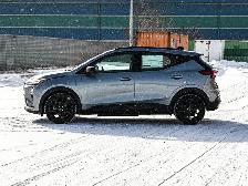 2027 Chevrolet Bolt RS - Photo 10