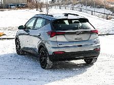 2027 Chevrolet Bolt RS - Photo 11