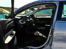 2027 Chevrolet Bolt RS - Photo 17