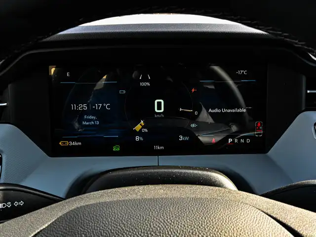 2027 Chevrolet Bolt RS - Photo 22