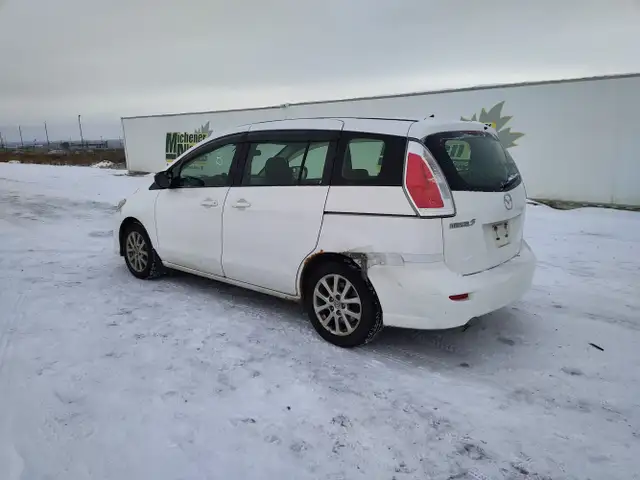 2010 Mazda Mazda5 - Photo 3