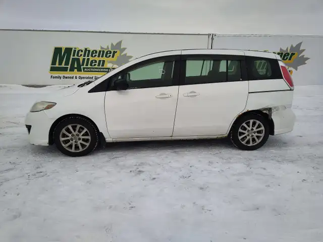 2010 Mazda Mazda5 - Photo 5
