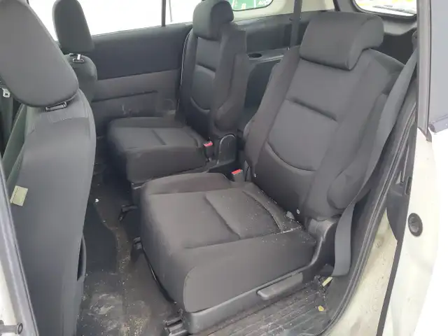 2010 Mazda Mazda5 - Photo 14