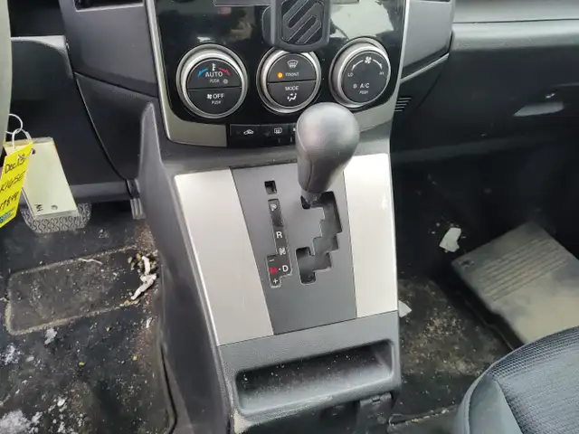 2010 Mazda Mazda5 - Photo 21