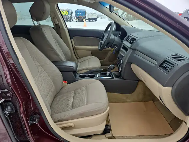 2012 Ford Fusion - Photo 16