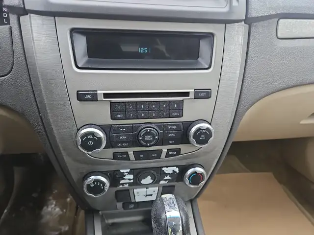 2012 Ford Fusion - Photo 20