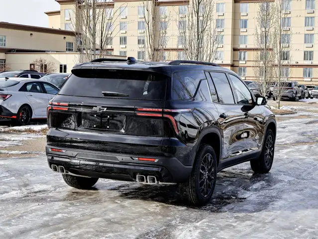 2026 Chevrolet Traverse LT - Photo 13