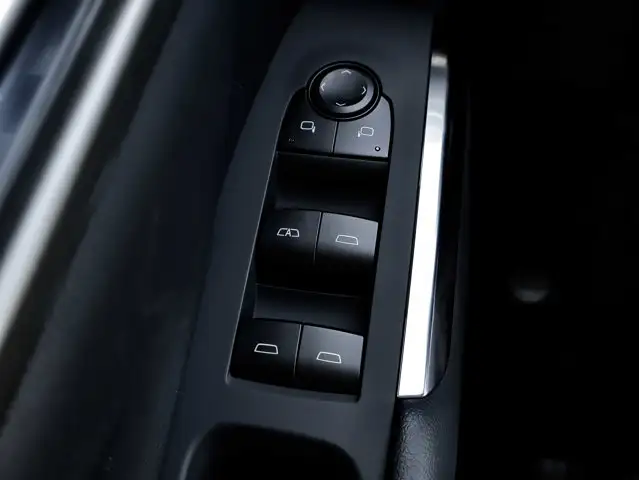 2026 Chevrolet Traverse LT - Photo 17