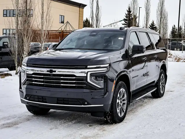 2026 Chevrolet Suburban LT - Photo 4