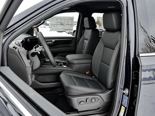 2026 Chevrolet Suburban LT - Photo 16