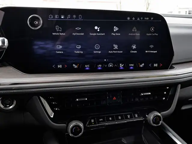 2026 Chevrolet Suburban LT - Photo 25