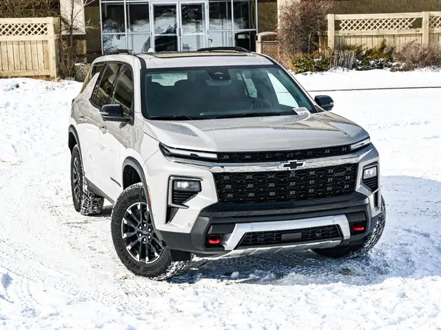 2026 Chevrolet Traverse Z71 - Photo 2