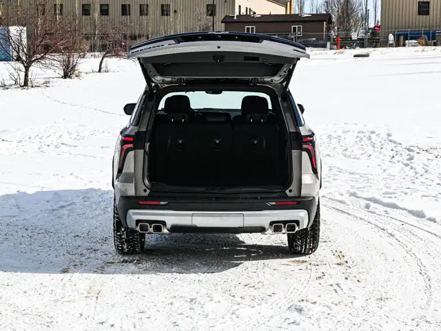 2026 Chevrolet Traverse Z71 - Photo 15