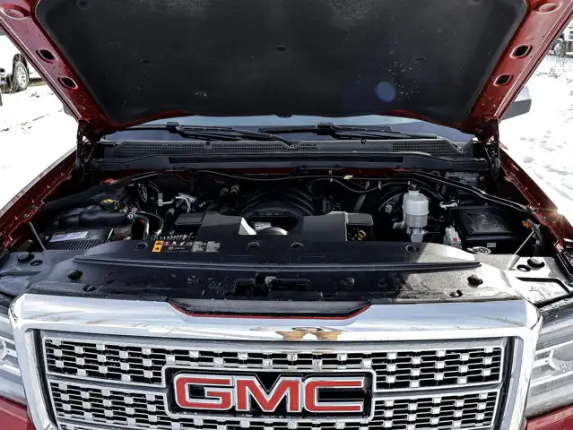 2018 GMC Sierra 1500 Denali 5.3L - Photo 9
