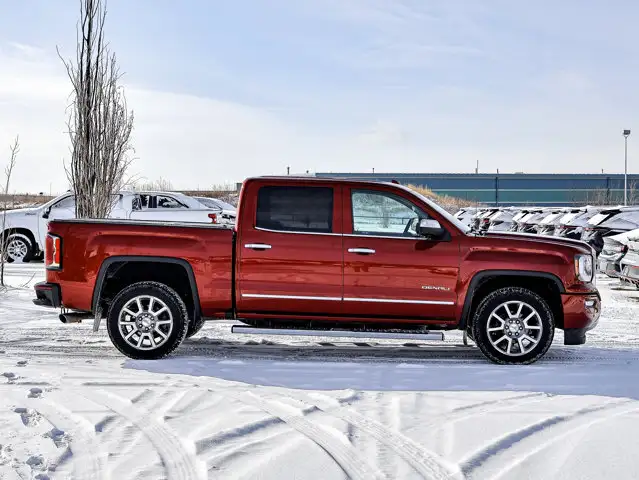 2018 GMC Sierra 1500 Denali 5.3L - Photo 14