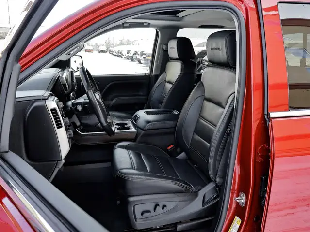 2018 GMC Sierra 1500 Denali 5.3L - Photo 17