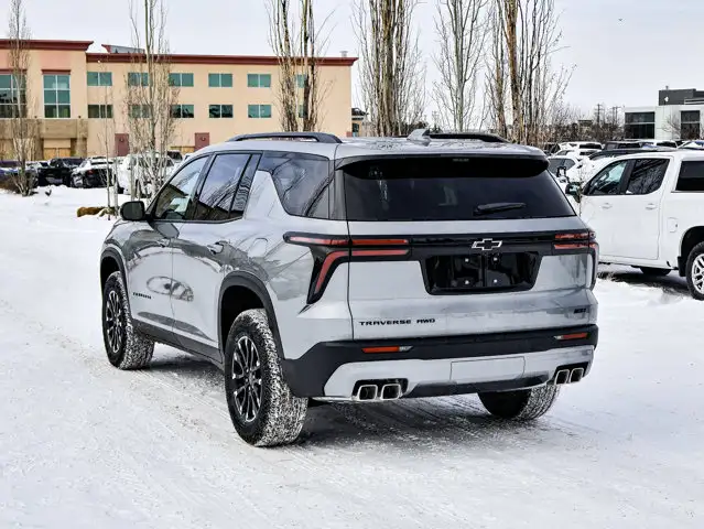 2026 Chevrolet Traverse Z71 - Photo 11