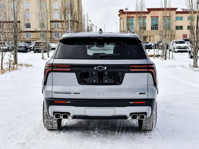 2026 Chevrolet Traverse Z71 - Photo 12