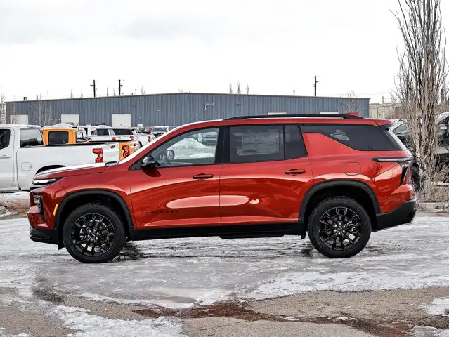 2026 Chevrolet Traverse LT - Photo 10