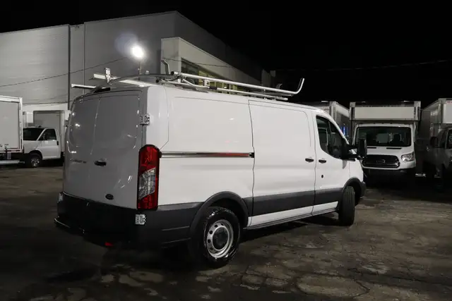 Ford Transit Cargo Van T-150 CARGO 130 WB / 94.000 KM CERTIFIÉ 1 - Photo 6
