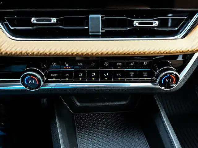 2026 Chevrolet Equinox AWD ACTIV - Photo 28