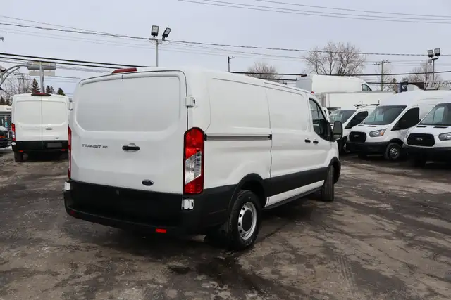 Ford Transit Cargo Van T-150 CARGO 130 89.000 KM CERTIFIÉ / TABL - Photo 9