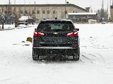 2018 Chevrolet Equinox LT AWD 1.5L - Photo 12