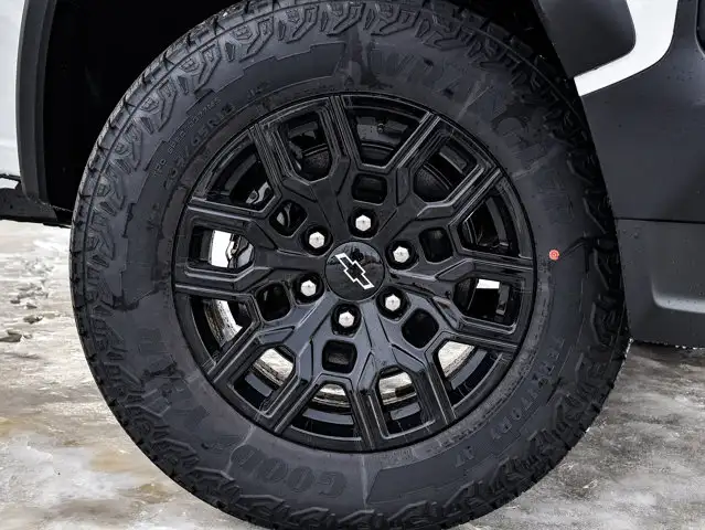 2026 Chevrolet Colorado 4WD Trail Boss - Photo 6