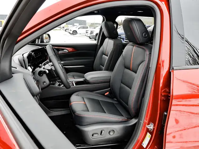 2026 Chevrolet Traverse - Photo 17