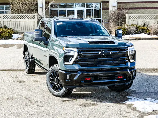 2026 Chevrolet Silverado 3500HD LTZ - Photo 2