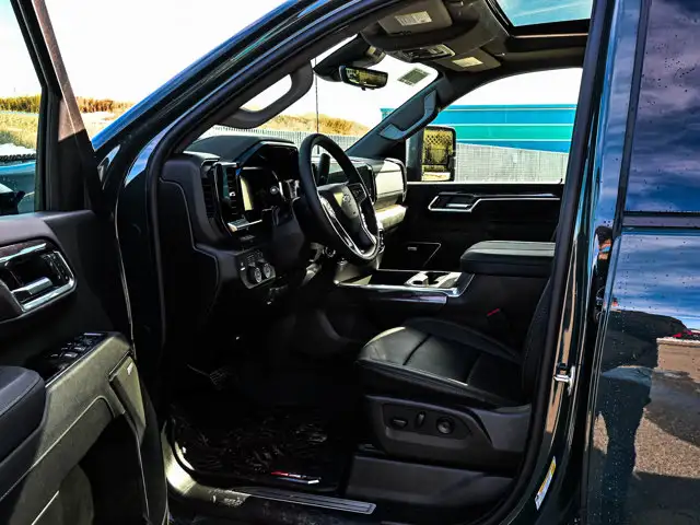 2026 Chevrolet Silverado 3500HD LTZ - Photo 17