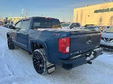 2018 Chevrolet Silverado 1500 High Country 6.2L - Photo 4