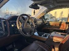 2018 Chevrolet Silverado 1500 High Country 6.2L - Photo 6