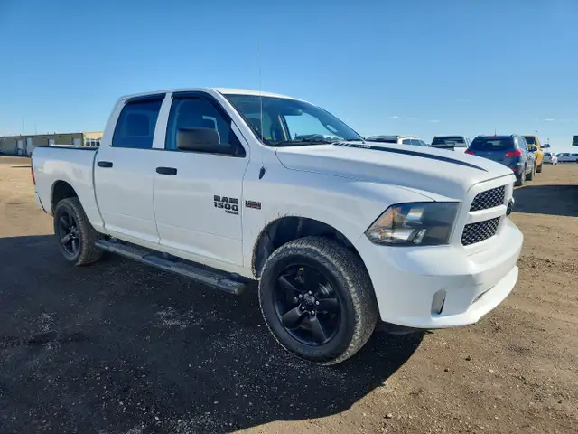 2019 Ram 1500 Classic - Photo 2