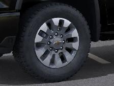 2026 Chevrolet Silverado 2500HD Custom - Photo 9