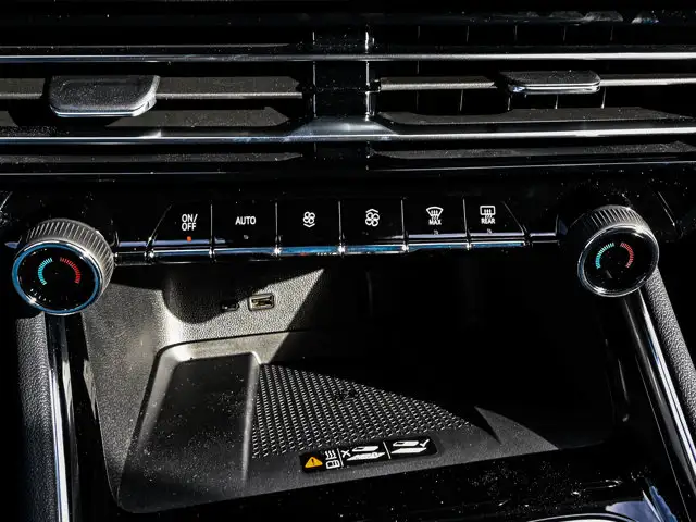 2026 Chevrolet Traverse LT - Photo 26