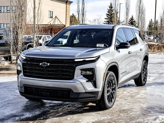 2026 Chevrolet Traverse LT - Photo 4