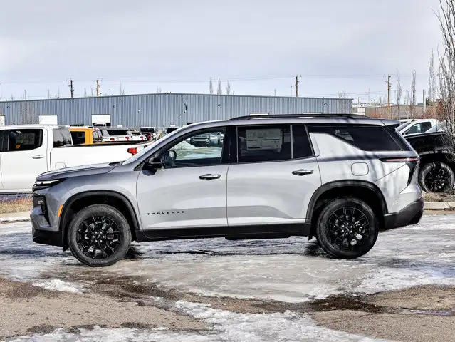 2026 Chevrolet Traverse LT - Photo 10