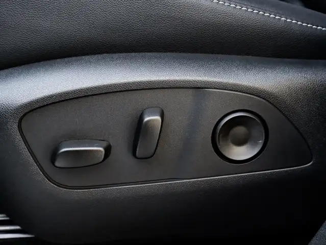 2026 Chevrolet Traverse LT - Photo 20