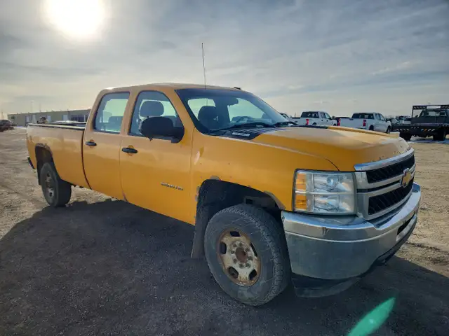 2012 Chevrolet Silverado 2500HD - Photo 2