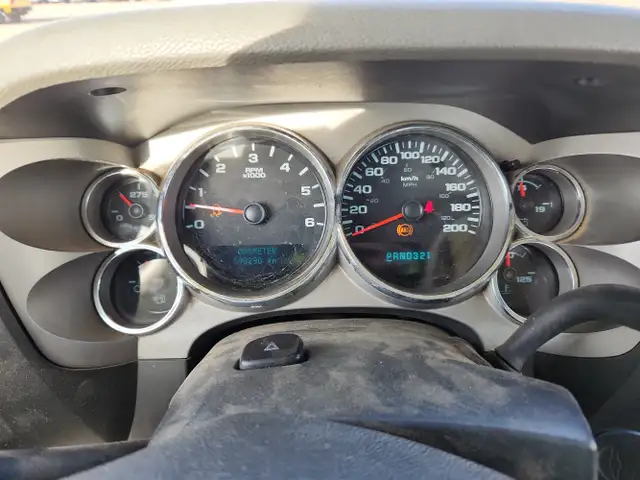 2012 Chevrolet Silverado 2500HD - Photo 20