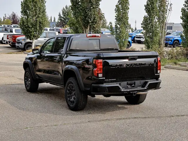 2026 Chevrolet Colorado 4WD Trail Boss - Photo 11