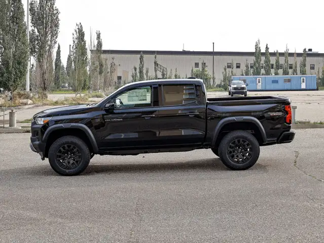 2026 Chevrolet Colorado 4WD Trail Boss - Photo 15